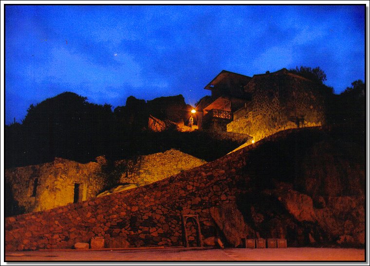 O01.jpg