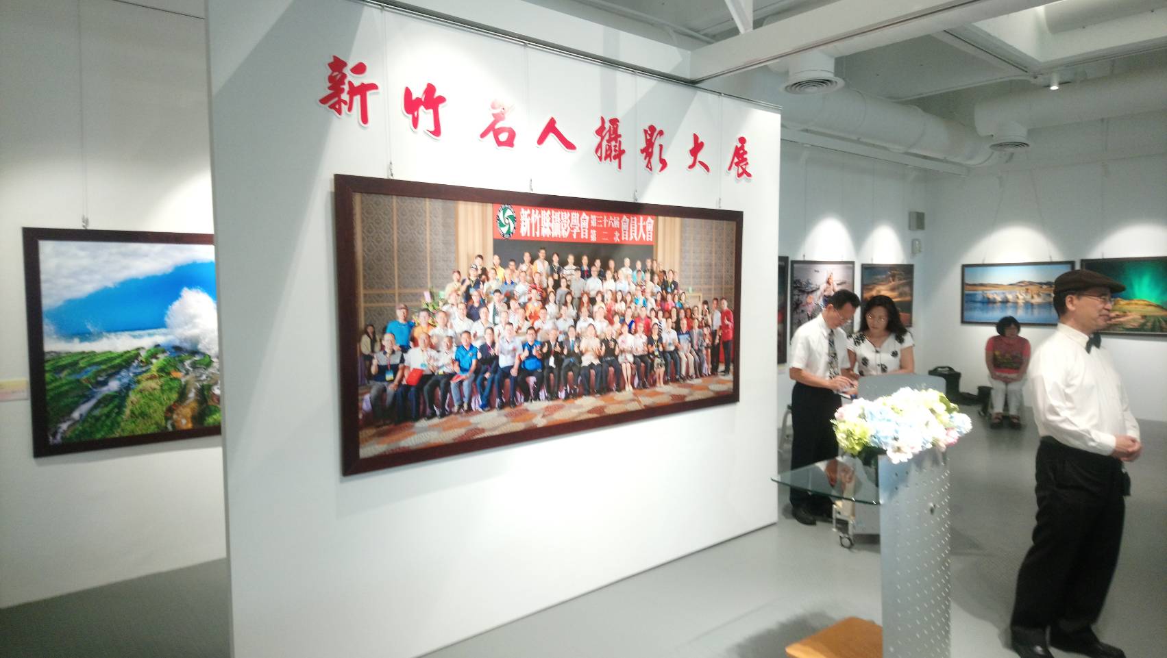 S081103Ad1.jpg