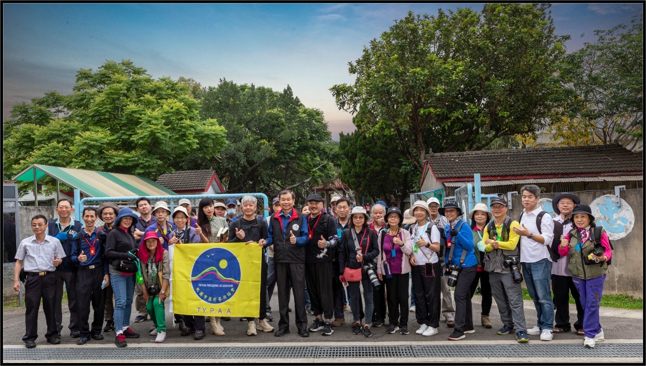 LINE_ALBUM_2024-4-14人像外拍活動花絮在馬祖新村文創園區_240417_34.jpg