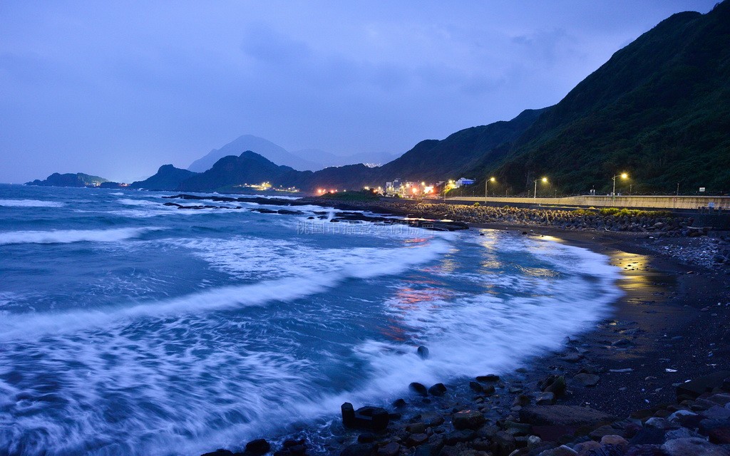 晨光海景
