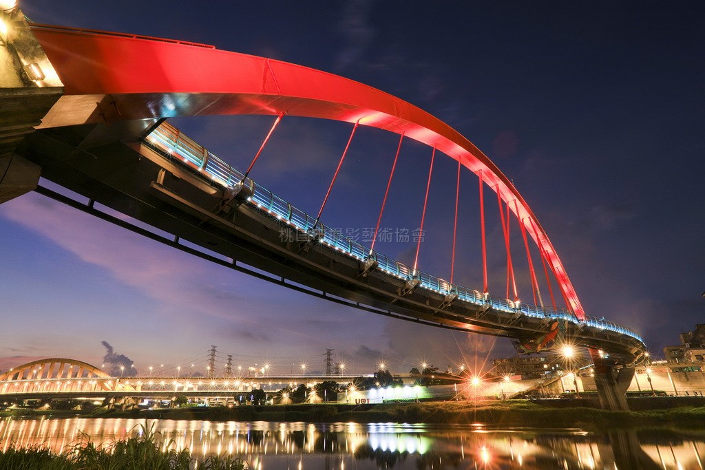 陽光橋