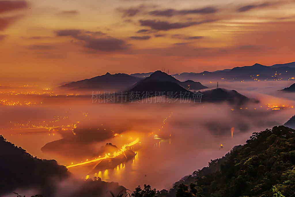 水庫晨曦