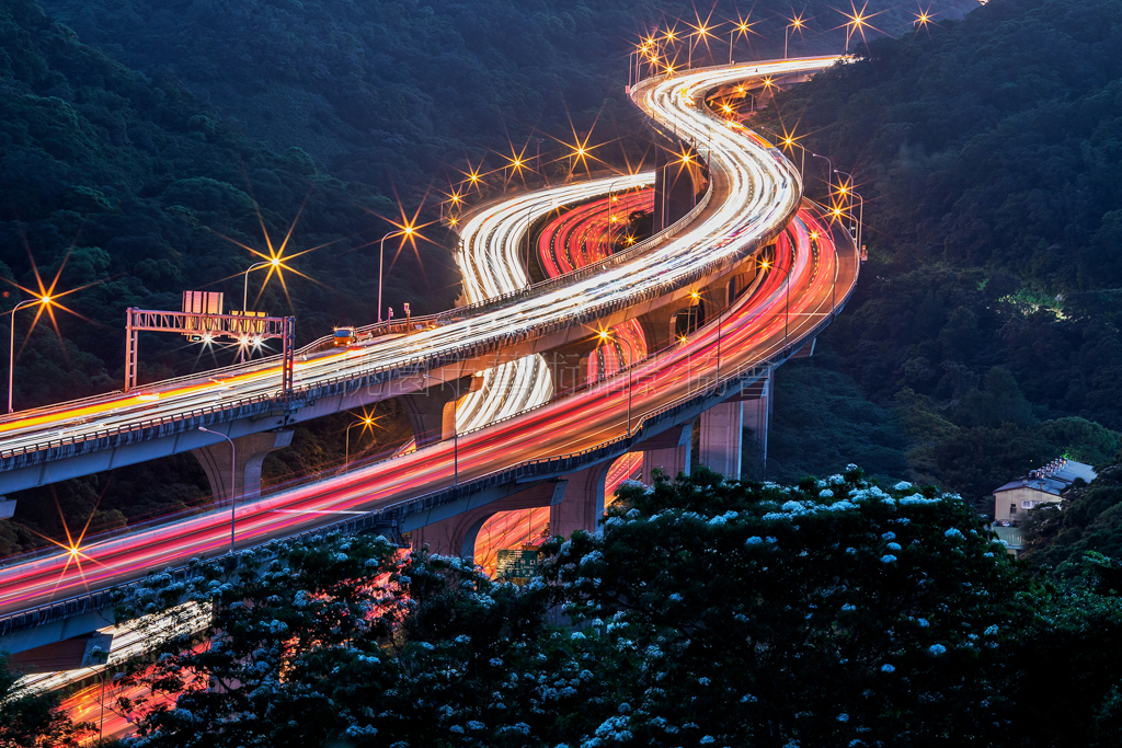 桐花車軌
