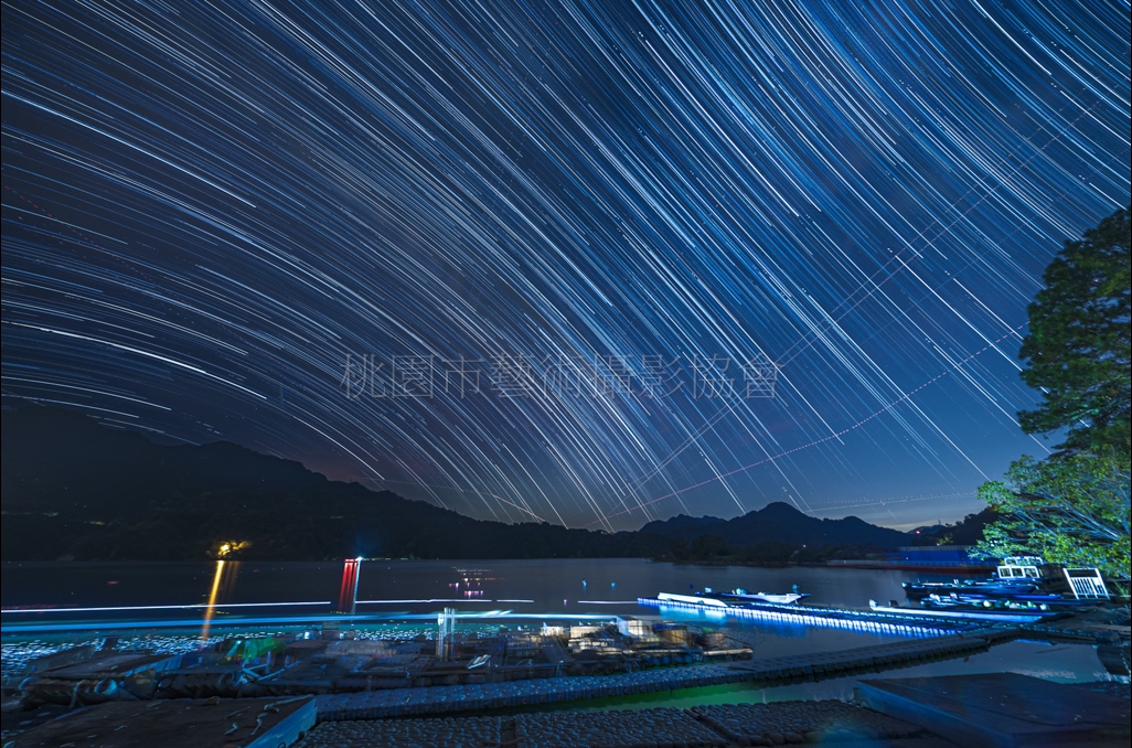 湖畔星軌
