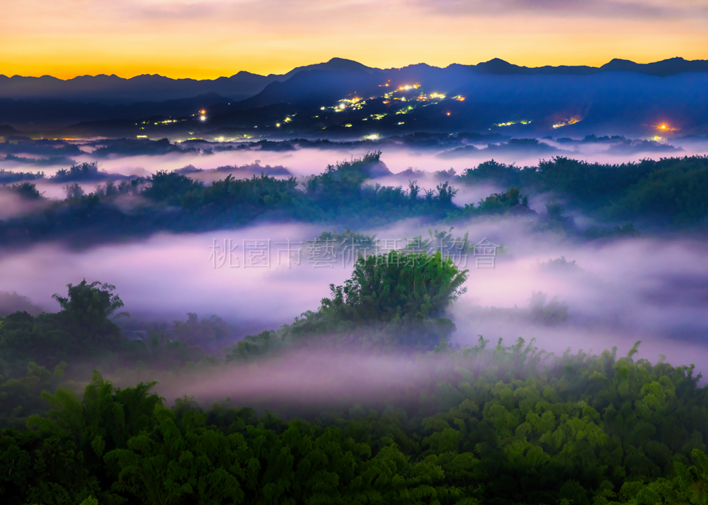 雲霧繚繞