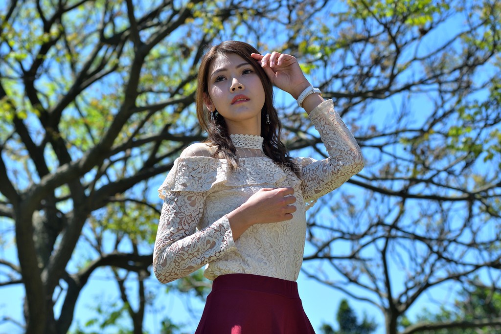 含笑仰望