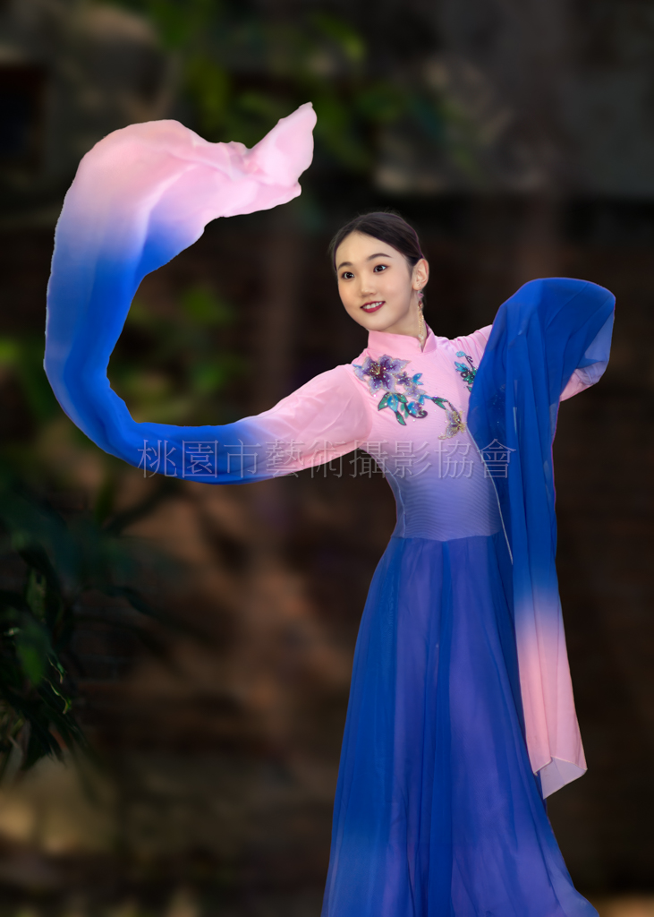 鶯歌鳳舞