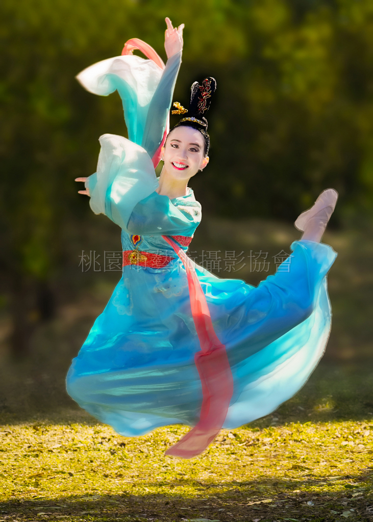 嫵媚動人