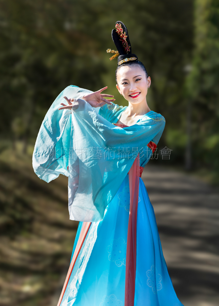 風姿翩翩