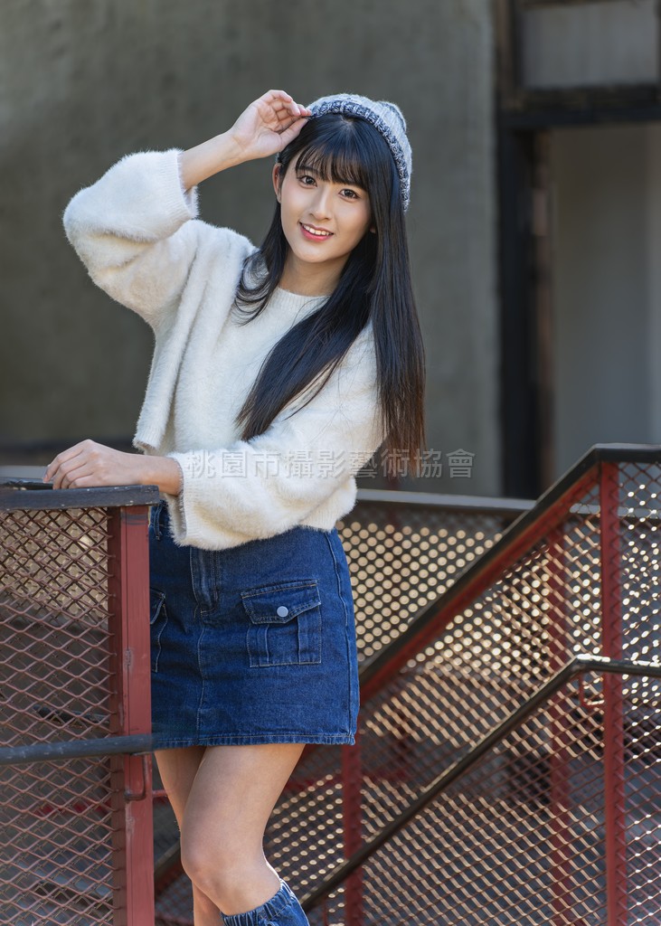 齒白脣紅