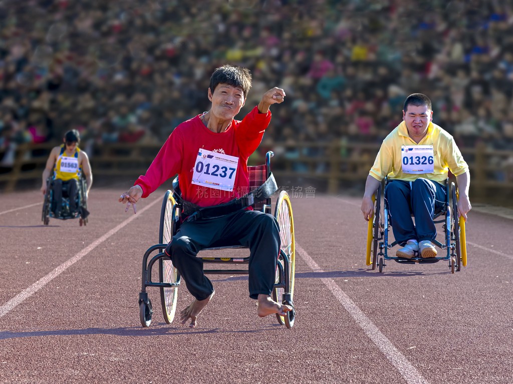 先馳得點