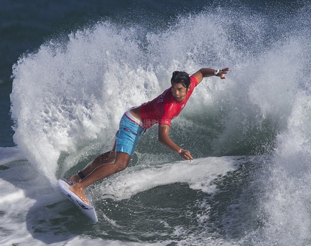 戲浪