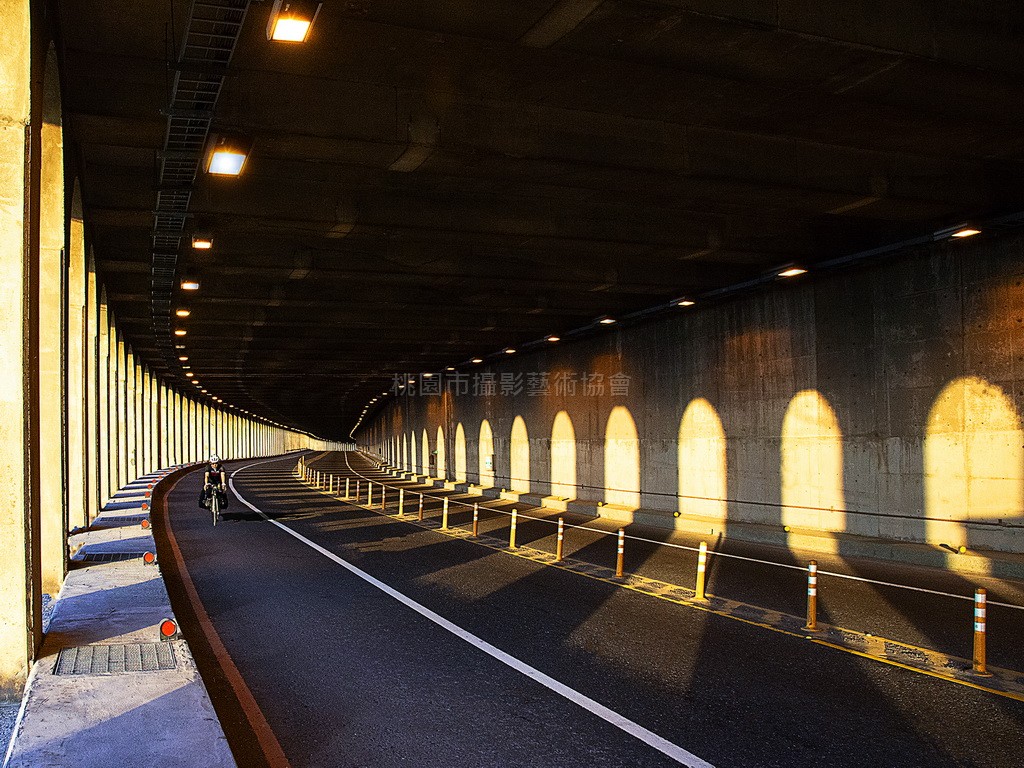 明隧道