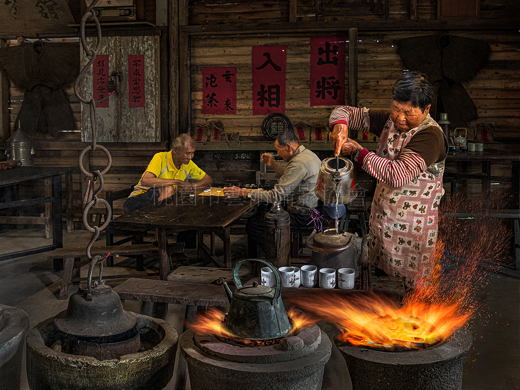 來喫茶喔