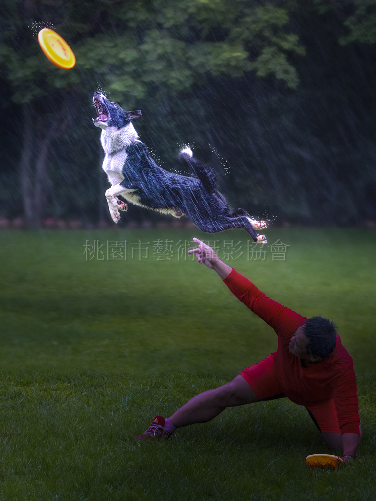 下雨中