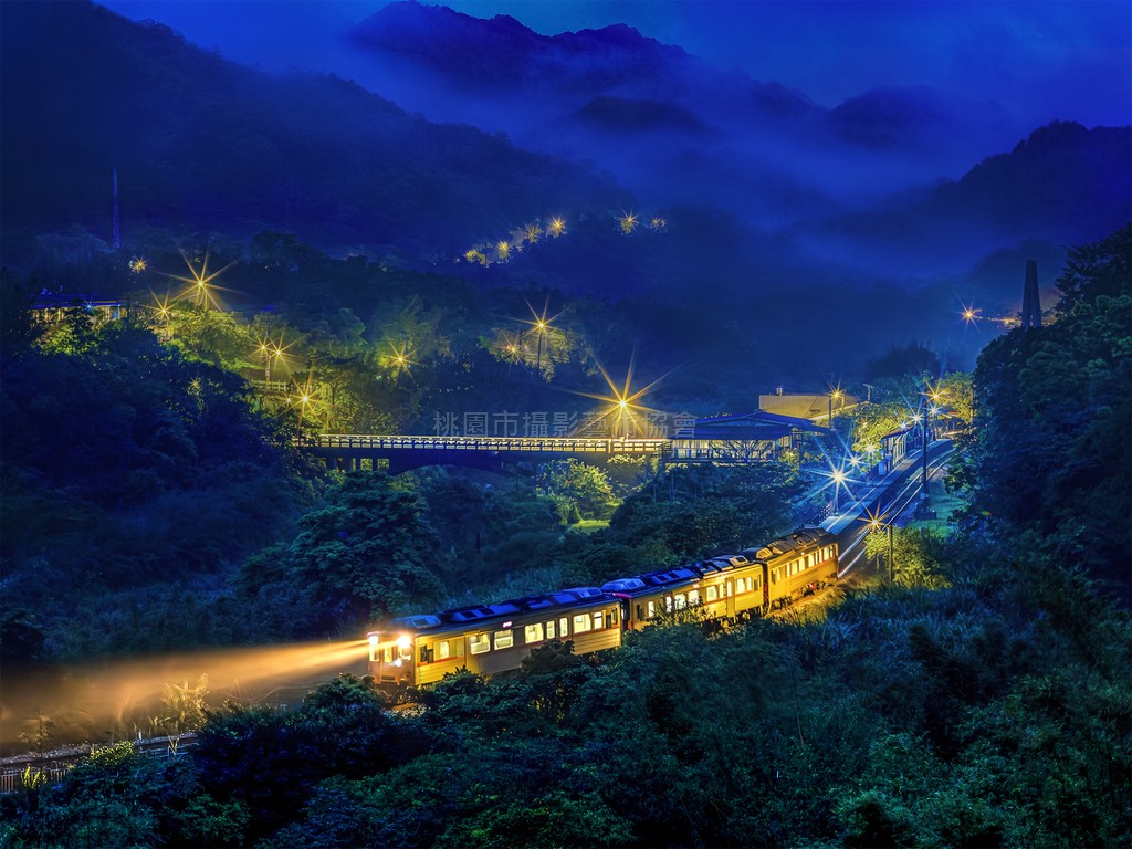 晨曦列車