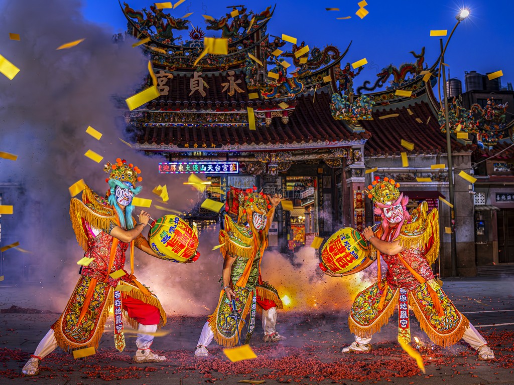 炮震神威