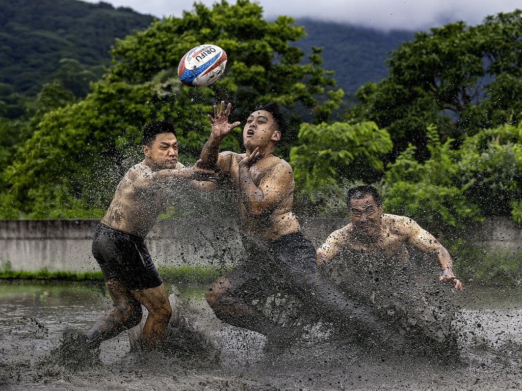 泥戰爭鋒