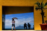 悠閒望海