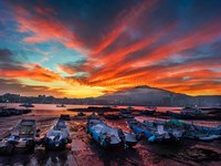 渡船頭火雲